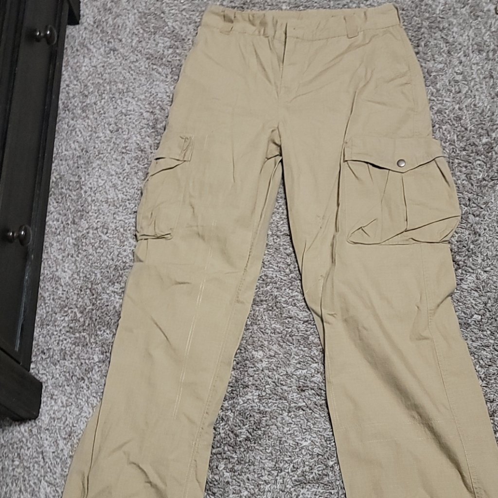 Khakis Cargo